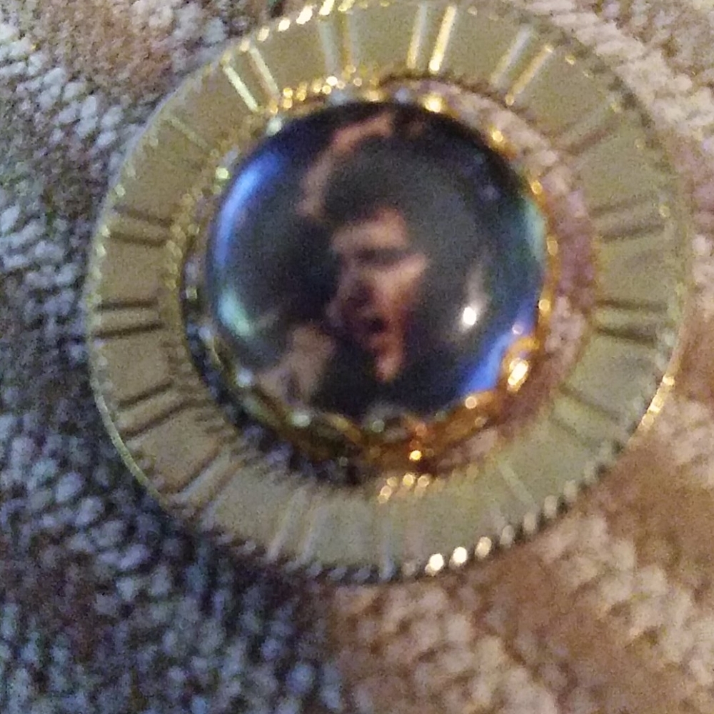 Vintage Elvis Pic gold necklace piece double sided